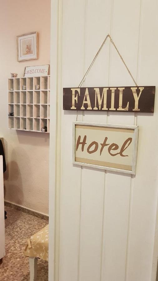 Hotel Maeva ,1 Star B&B Lloret de Mar Luaran gambar